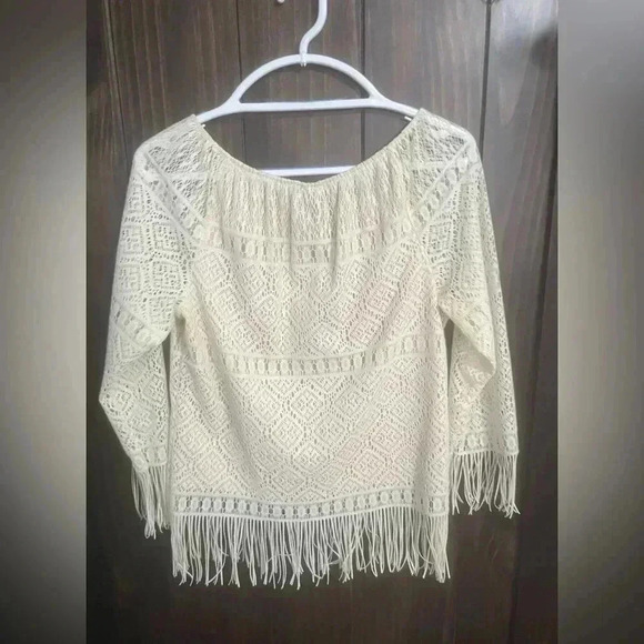 Mixit Bohemian Crochet and Fringe Top. Size: Medium - Picture 4 of 10